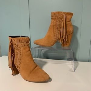 Rebecca Minkoff. Tan ankle booties. Fringe detail. Size 6.